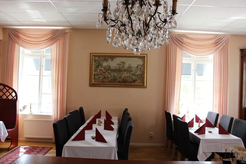 Hotell Laeckoe Lidköping المظهر الخارجي الصورة