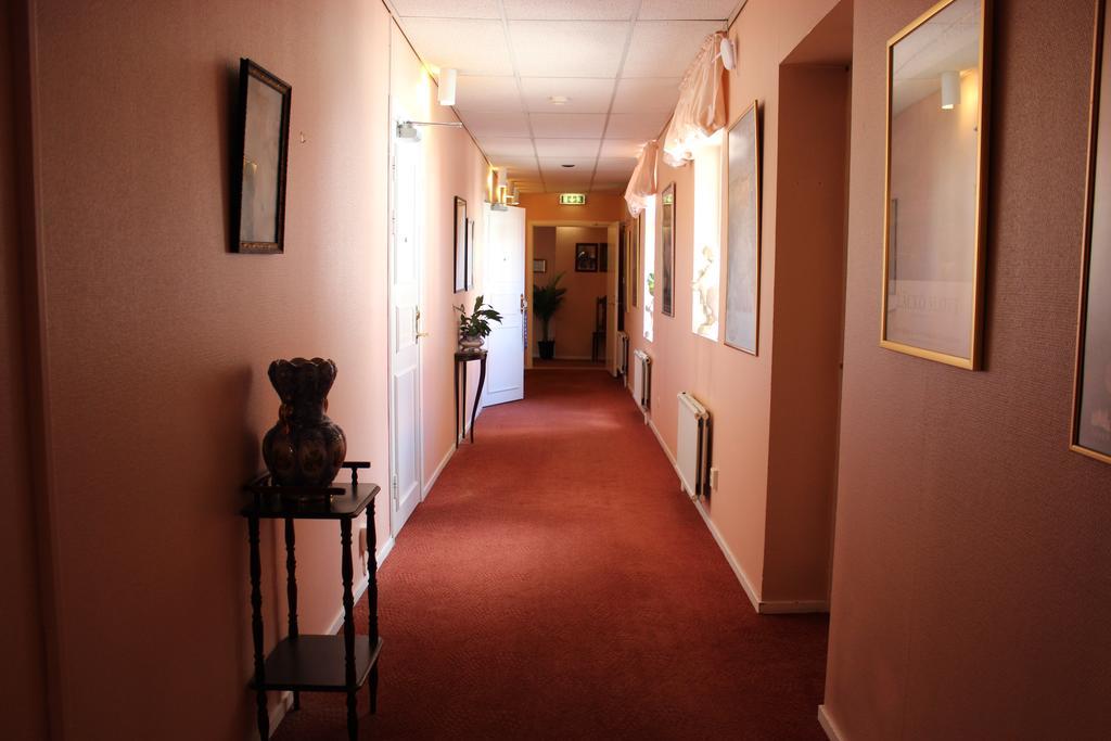 Hotell Laeckoe Lidköping المظهر الخارجي الصورة