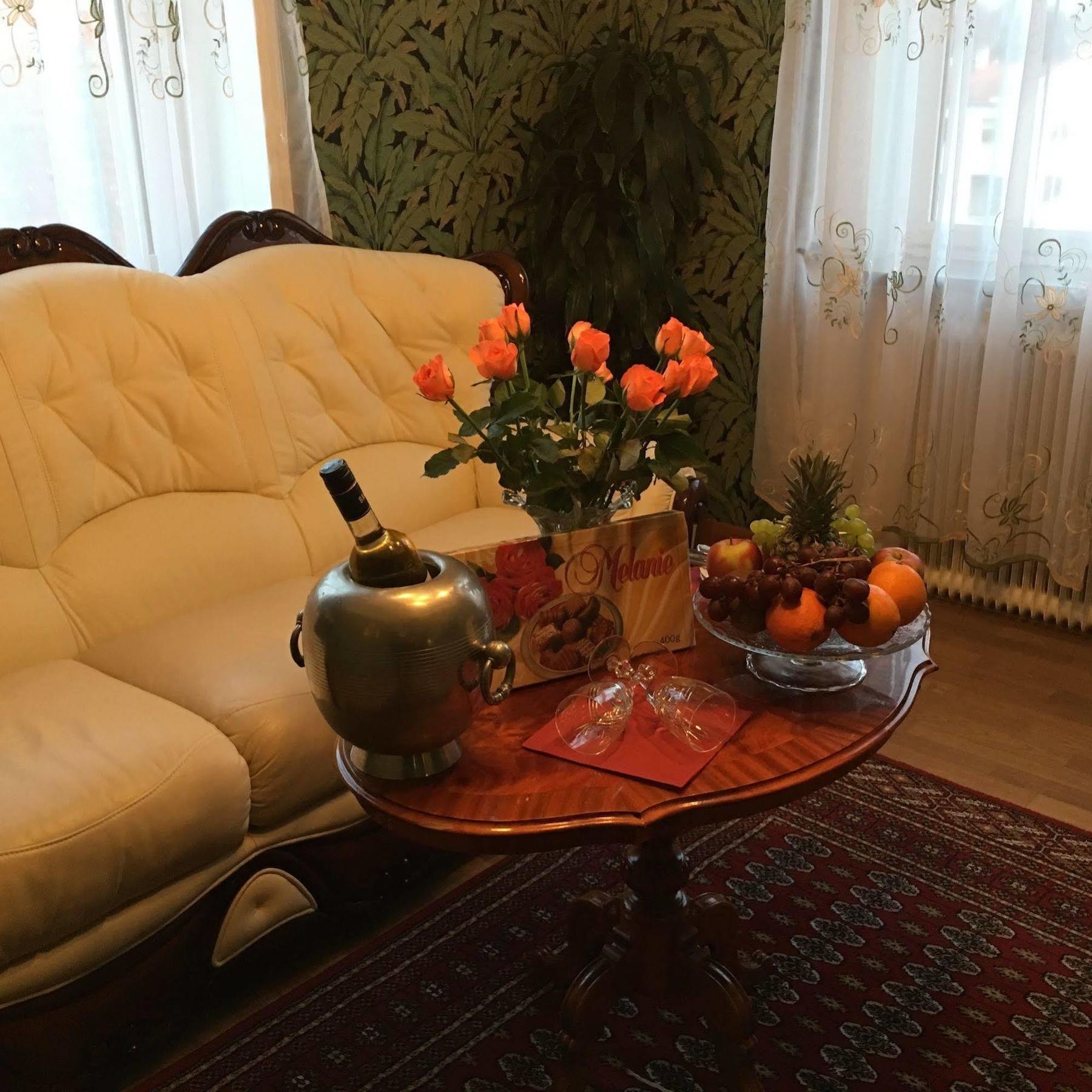 Hotell Laeckoe Lidköping المظهر الخارجي الصورة